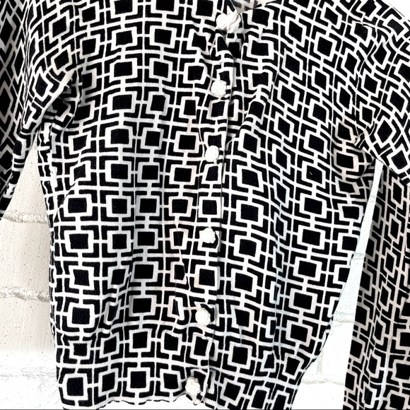 Banana Republic black and white cardigan size extra small petite - Picture 2 of 4